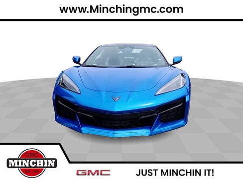 Used 2024 Chevrolet Corvette Z06 image 3