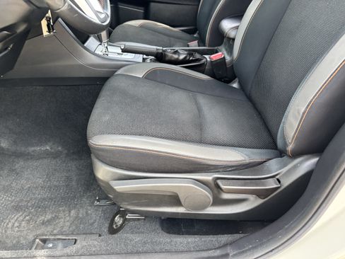 Used 2016 Subaru Crosstrek 2.0i Premium AWD/4WD image 18