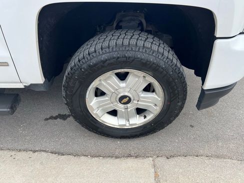 Used 2016 Chevrolet Silverado 1500 LTZ Z71 w/ LTZ Plus Package image 11