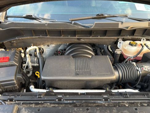 Used 2024 Chevrolet Silverado 1500 LTZ w/ LTZ Premium Package AWD/4WD image 39