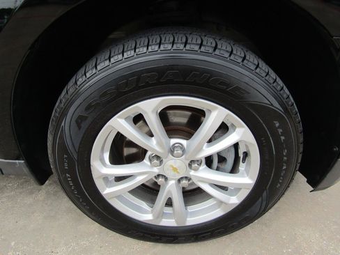 Used 2017 Chevrolet Equinox LT FWD image 7