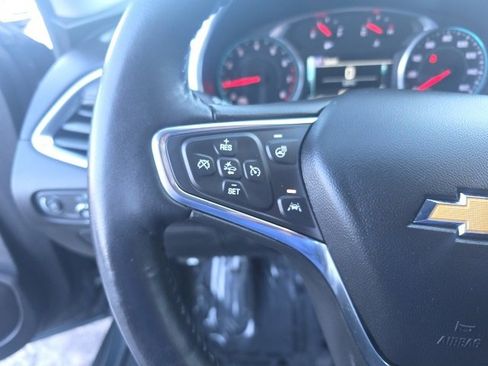 Used 2016 Chevrolet Malibu Premier w/ Driver Confidence Package II image 27