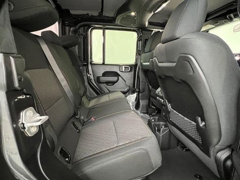 New 2026 Jeep Gladiator Mojave w/ Safety Group image 12