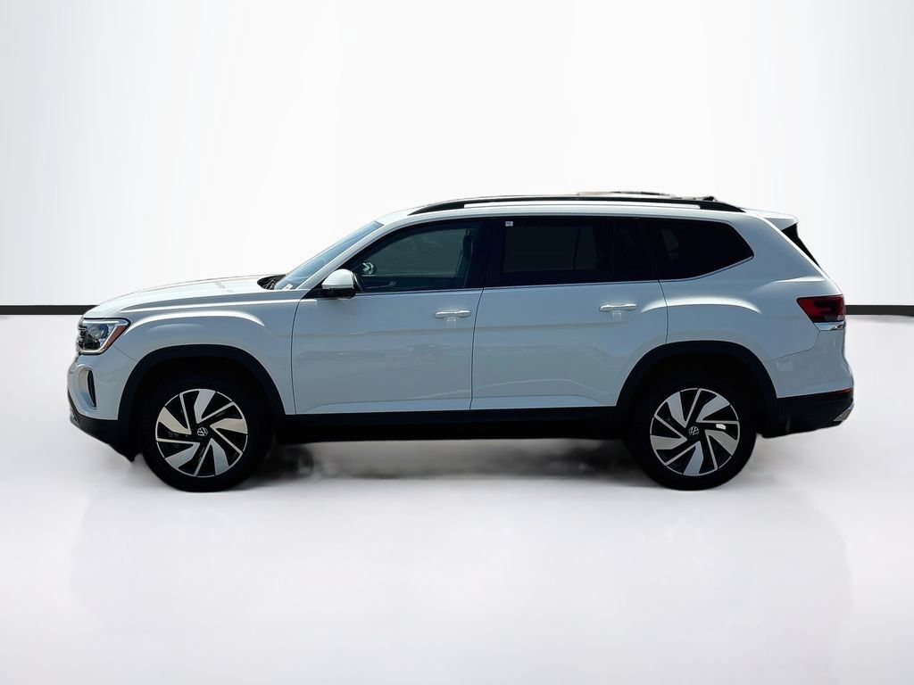 Used 2024 Volkswagen Atlas SE AWD/4WD image 8