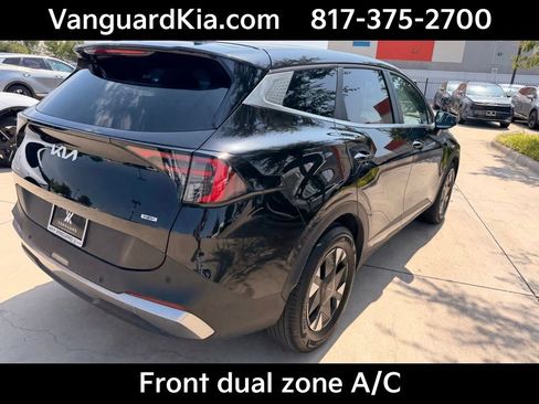 Certified 2026 Kia Sportage LX FWD image 4