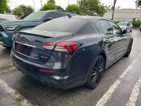 Used 2022 Maserati Ghibli Trofeo RWD image 4