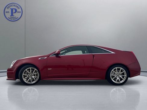 Used 2014 Cadillac CTS V RWD image 4