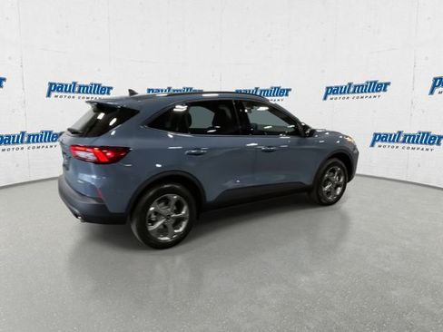 New 2026 Ford Escape ST-Line w/ Cold Weather Package AWD/4WD image 12