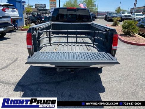 Used 2008 Nissan Titan LE w/ Tow Pkg image 5