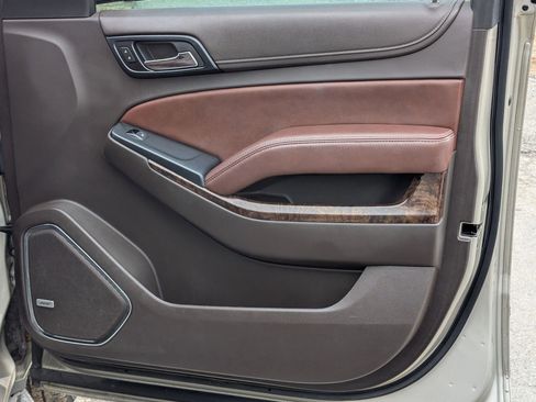 Used 2015 Chevrolet Tahoe LTZ image 41