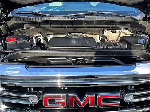 Used 2020 GMC Sierra 1500 SLT w/ SLT Premium Plus Package image 11