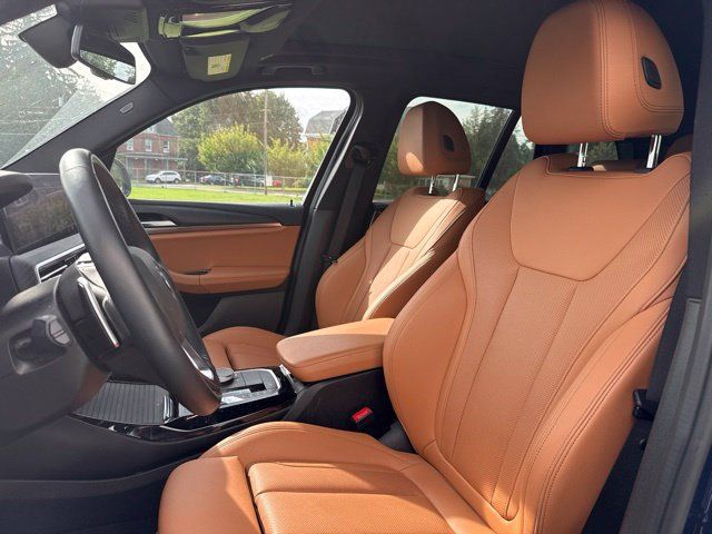 Used 2024 BMW X3 xDrive30i w/ Premium Package w/ZPA AWD/4WD image 14