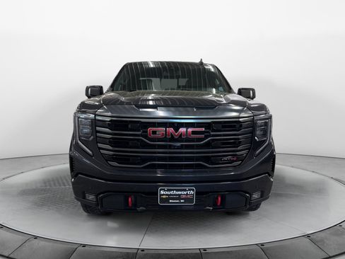 Used 2024 GMC Sierra 1500 AT4 w/ AT4 Preferred Package AWD/4WD image 7
