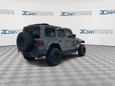 Used 2021 Jeep Wrangler Unlimited Rubicon w/ Trailer Tow Package AWD/4WD image 8