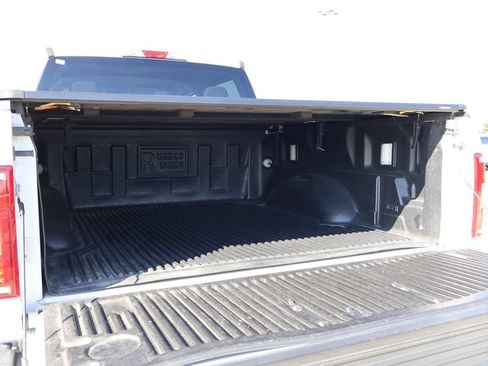 Used 2019 Ford F150 XLT RWD image 15