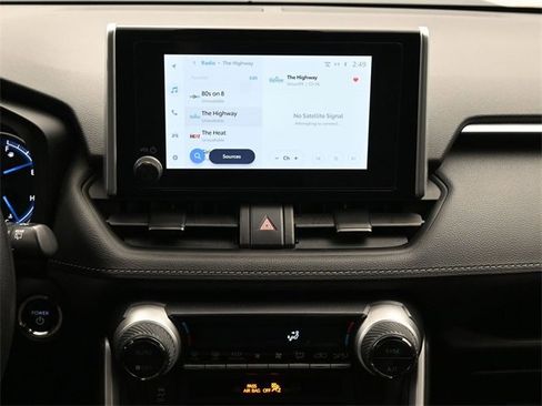 Used 2023 Toyota RAV4 XLE image 22