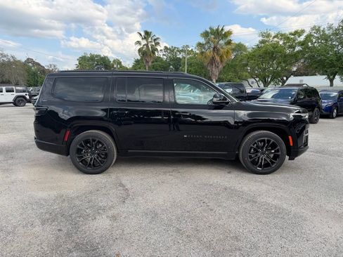 New 2026 Jeep Grand Wagoneer Summit AWD/4WD image 7