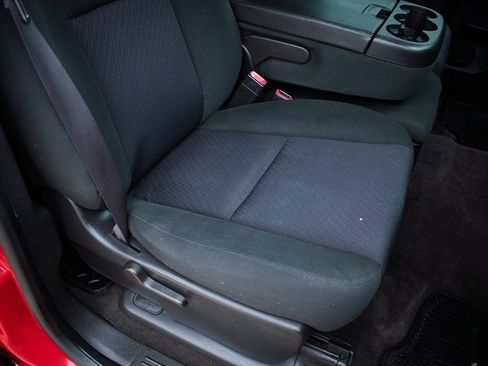 Used 2013 Chevrolet Silverado 1500 LT RWD image 38