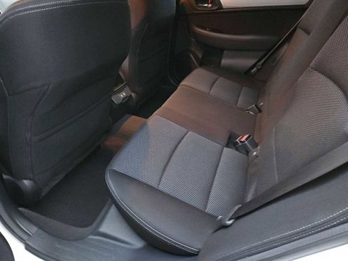 Used 2019 Subaru Outback 2.5i Premium image 20