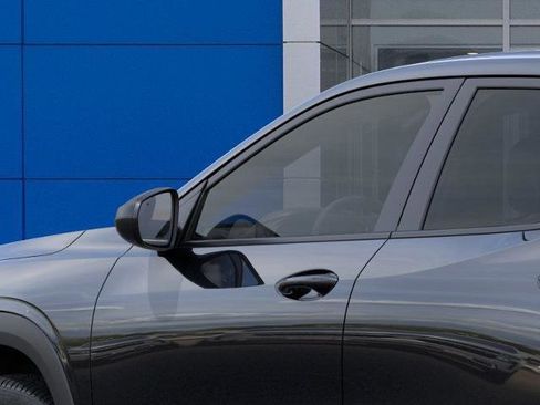 New 2026 Chevrolet Trax LS image 35