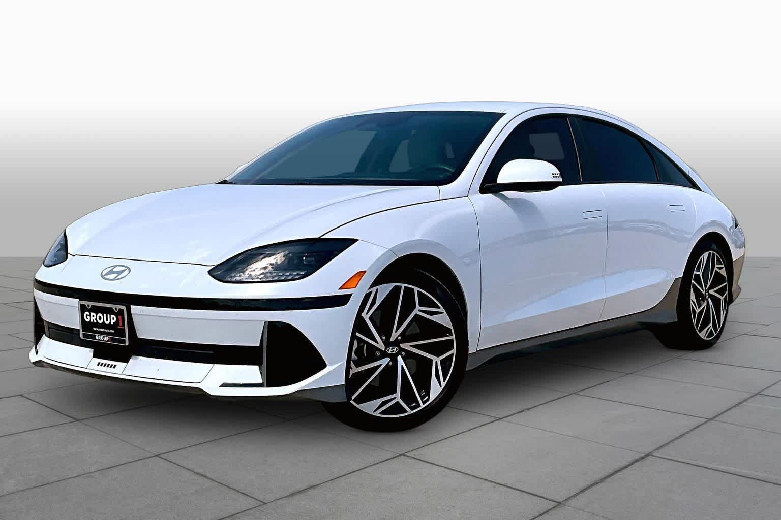 Certified 2025 Hyundai Ioniq 6 SEL RWD image 1