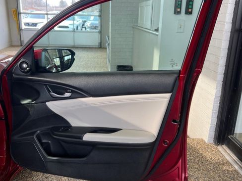 Used 2021 Honda Insight Touring image 14