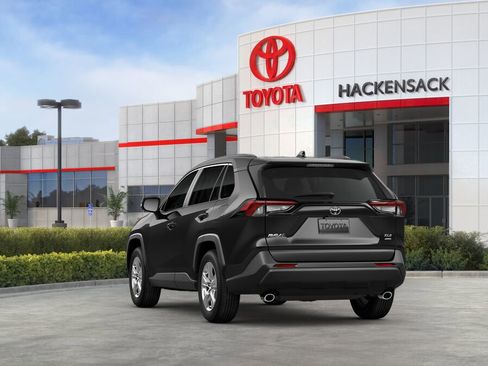 New 2025 Toyota RAV4 XLE image 7