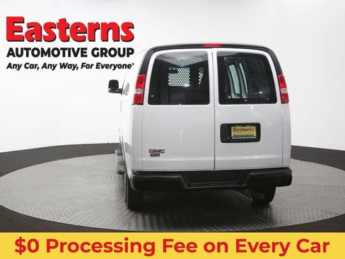 Used 2020 GMC Savana 2500 w/ Driver Convenience Package RWD image 33