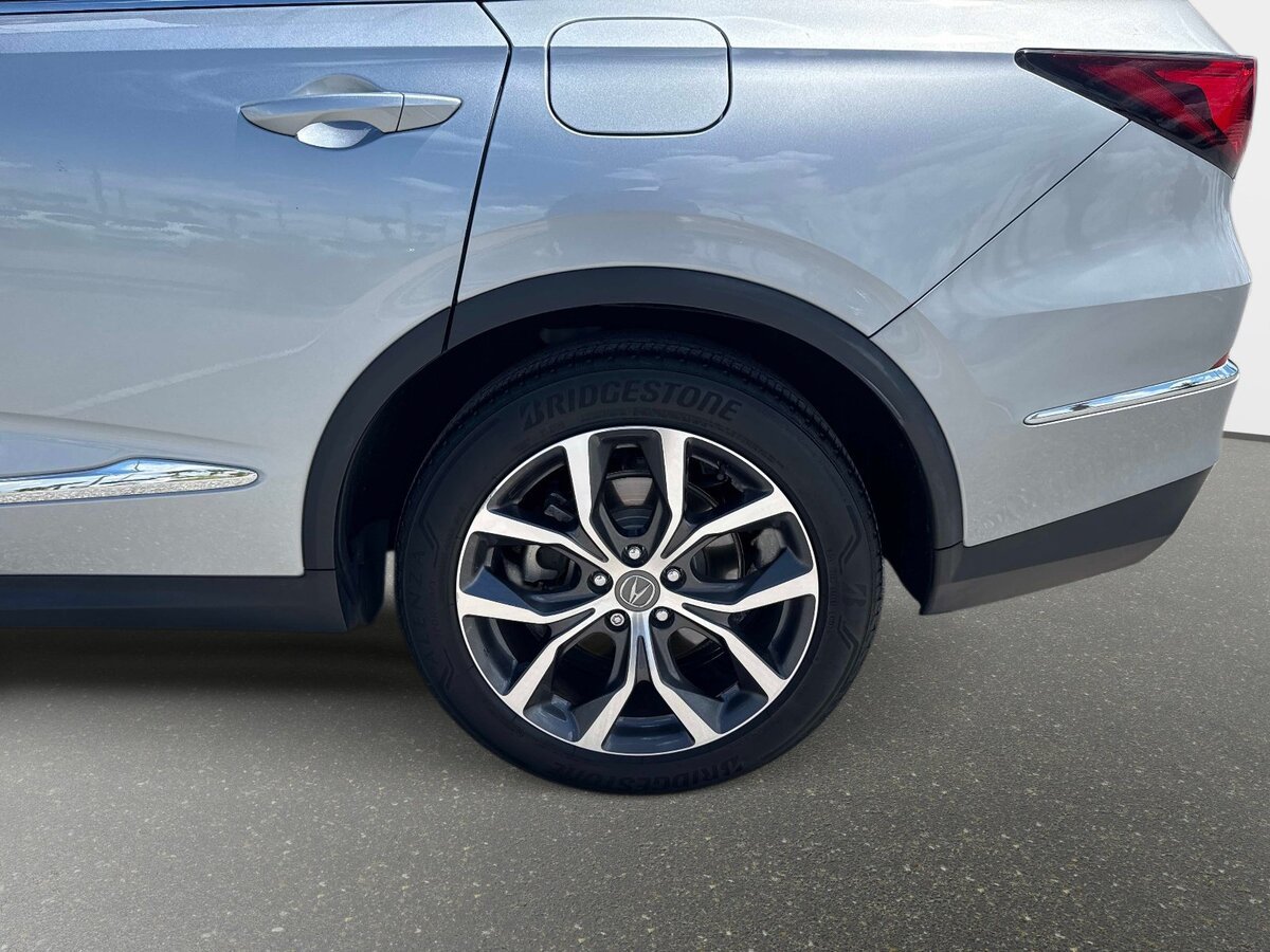 Used 2024 Acura MDX w/ Technology Package FWD image 10