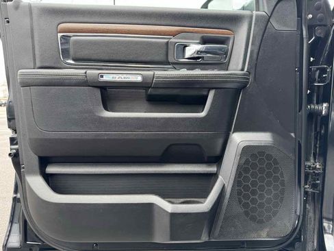 Used 2015 RAM 1500 Laramie AWD/4WD image 24