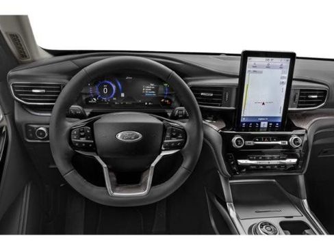 Certified 2023 Ford Explorer Platinum w/ Technology Package AWD/4WD image 7