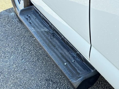 Used 2023 Chevrolet Express 3500 LS image 17