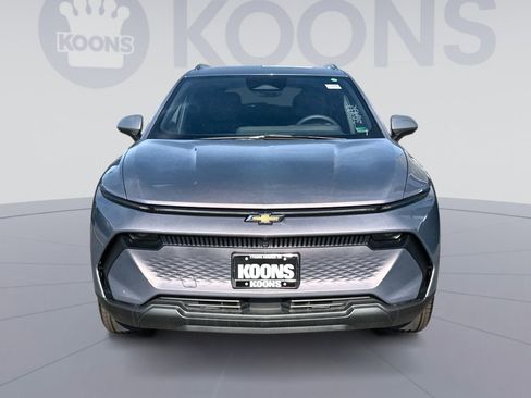 New 2026 Chevrolet Equinox EV LT image 11