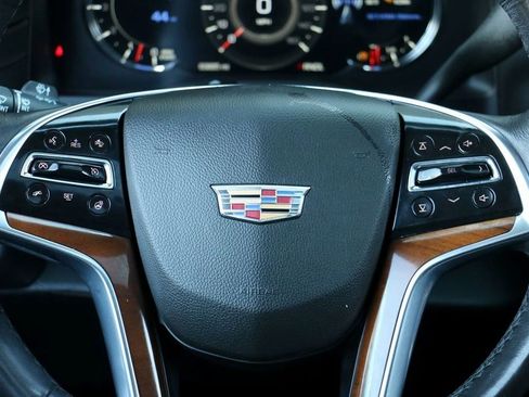 Used 2020 Cadillac Escalade ESV Premium Luxury image 35