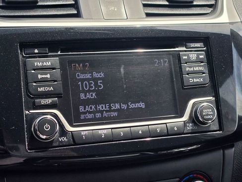Used 2017 Nissan Sentra SV w/ Style Package FWD image 17