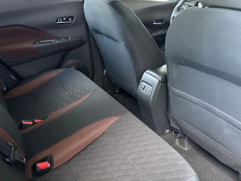 Used 2024 Nissan Kicks SR image 29