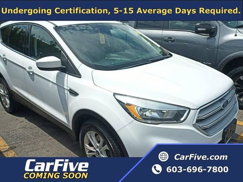 Used 2019 Ford Escape SE AWD/4WD image 3