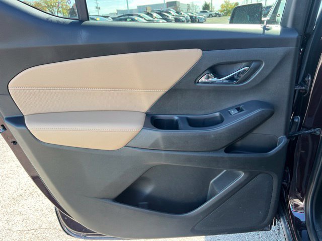Used 2022 Chevrolet Traverse Premier w/ LPO, Floor Liner Package FWD image 16