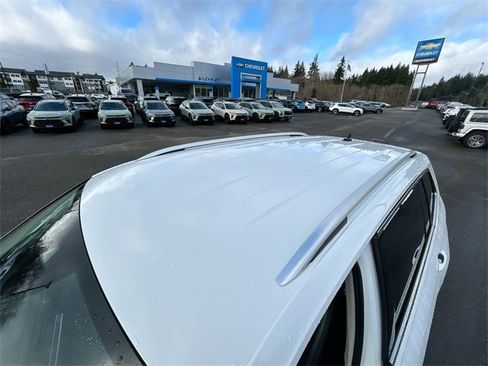 Used 2022 Volkswagen Tiguan SE image 19