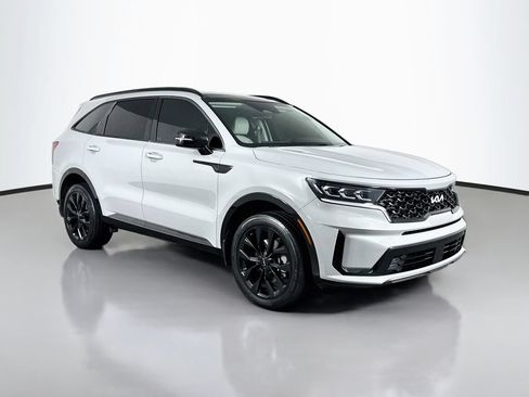 Used 2022 Kia Sorento SX AWD/4WD image 3