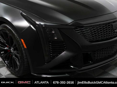 Used 2025 Cadillac CT5 V Blackwing image 36