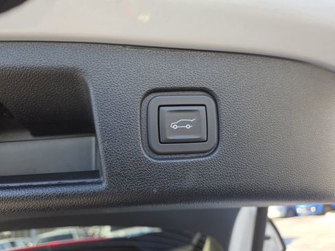 Used 2024 Chevrolet Blazer EV RS image 15