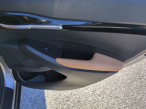 Used 2024 Kia Seltos EX image 33