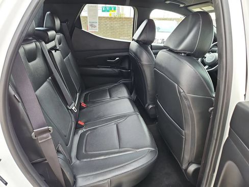 Used 2025 Hyundai Santa Cruz SEL FWD image 30