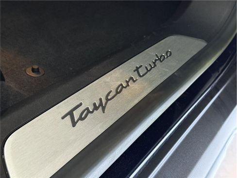 Used 2022 Porsche Taycan Turbo w/ Premium Package image 20