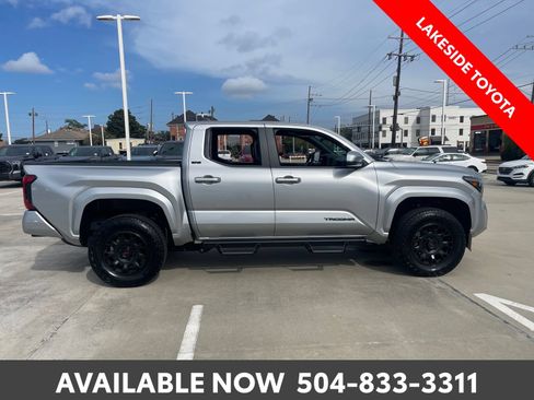 Certified 2026 Toyota Tacoma SR5 AWD/4WD image 7