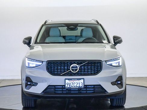 Certified 2026 Volvo XC40 B5 Plus w/ Protection Package Premier AWD/4WD image 7