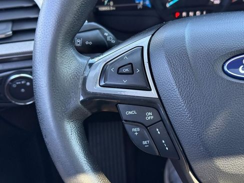 Used 2020 Ford Fusion SE FWD image 22