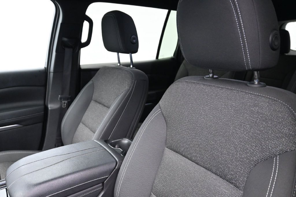 Used 2024 Chevrolet Traverse LT FWD image 10