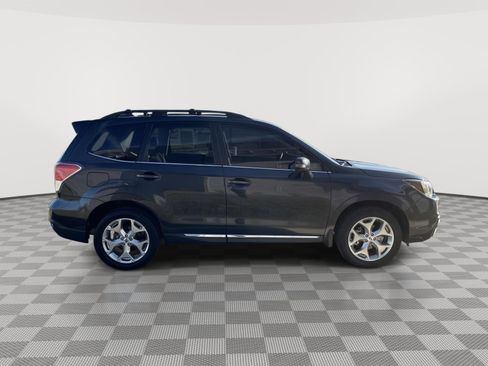 Used 2018 Subaru Forester 2.5i Touring image 8